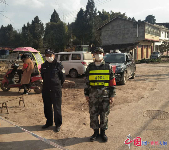 蓬溪县文井镇民兵队伍积极参与疫情防控