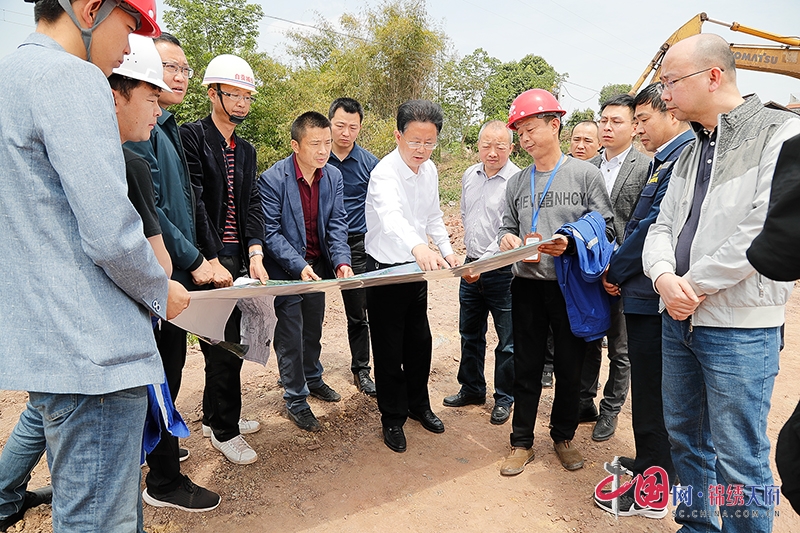 自贡市大安区委书记张昭国带队督导调研疫情和安全风险防控工作