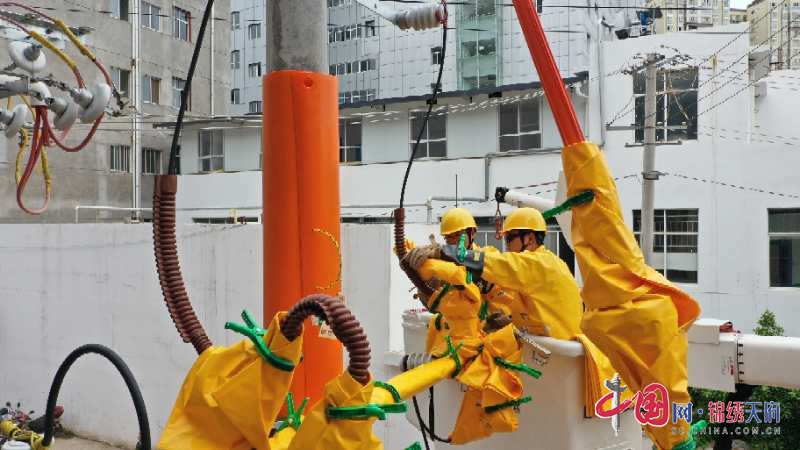 暢通優(yōu)質(zhì)服務(wù)“最后一公里”  保障可靠供電助力脫貧攻堅(jiān)