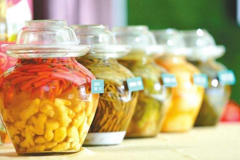 Bacteria taken from Sichuan pickles can prevent cavities: Chinese-Israeli research