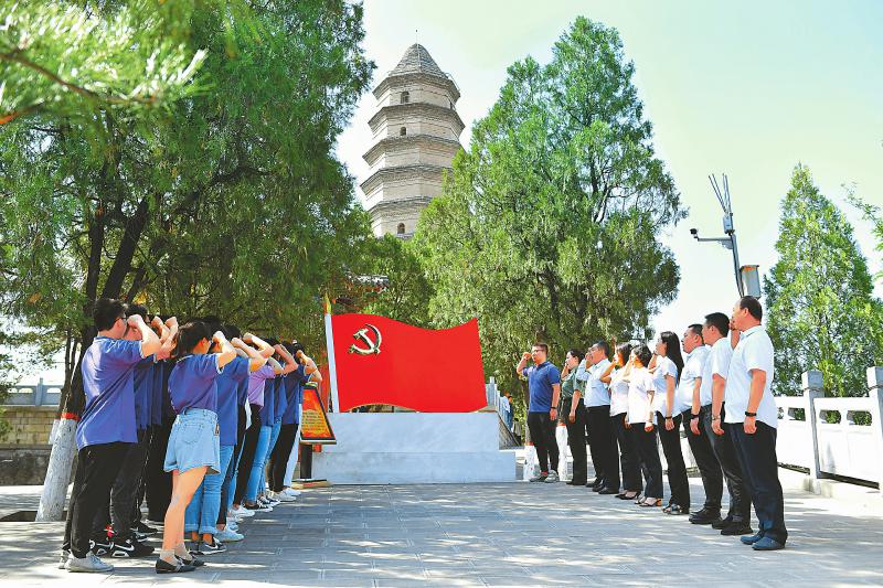 砥砺复兴之志 永葆赤子之心 ——写在中国共产党成立99周年之际