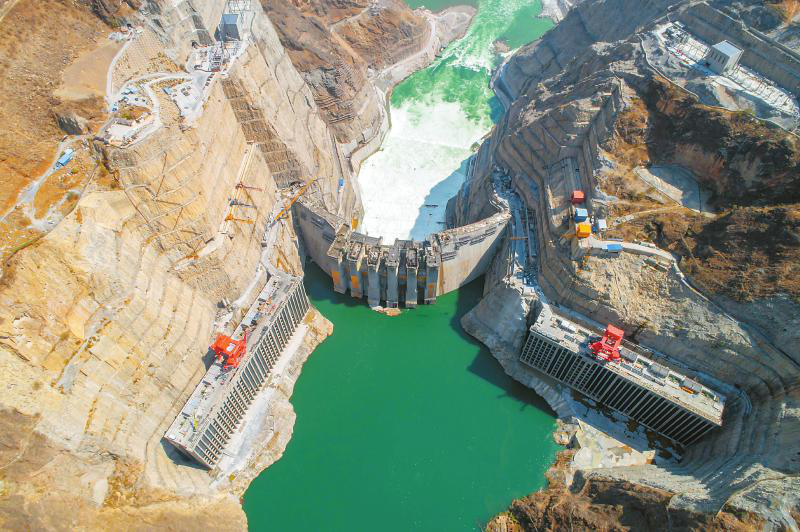  Wudongde Hydropower Station on Jinsha River put into operation