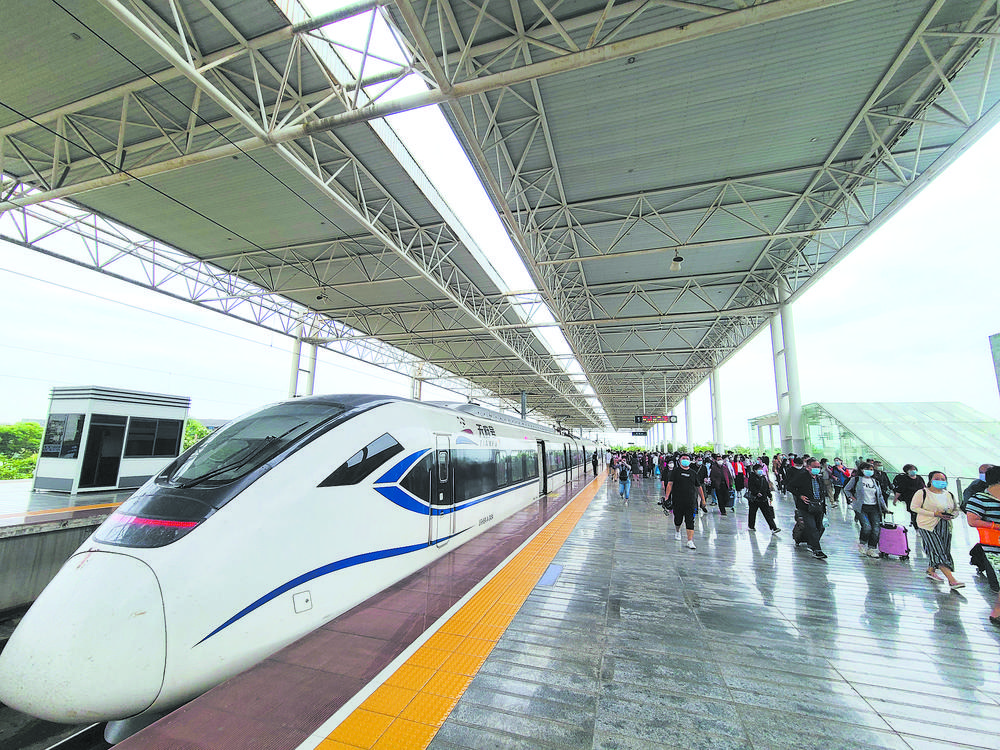 未来成都中心城区4座主站都可乘动车直达“西控”区域