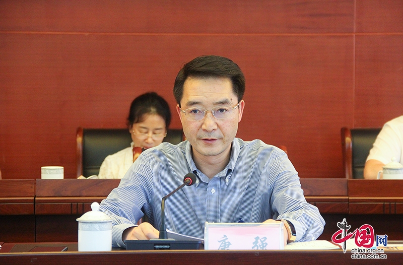 唐强当选自贡市总工会主席