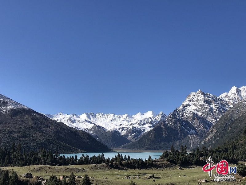 玉龍拉措景區(qū)開工建設(shè) 大美甘孜又一旅游打卡地將向世人揭開面紗