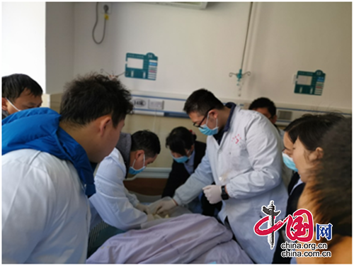 成都市第六人民医院援藏团队助推丹巴县医疗危急重症救治能力