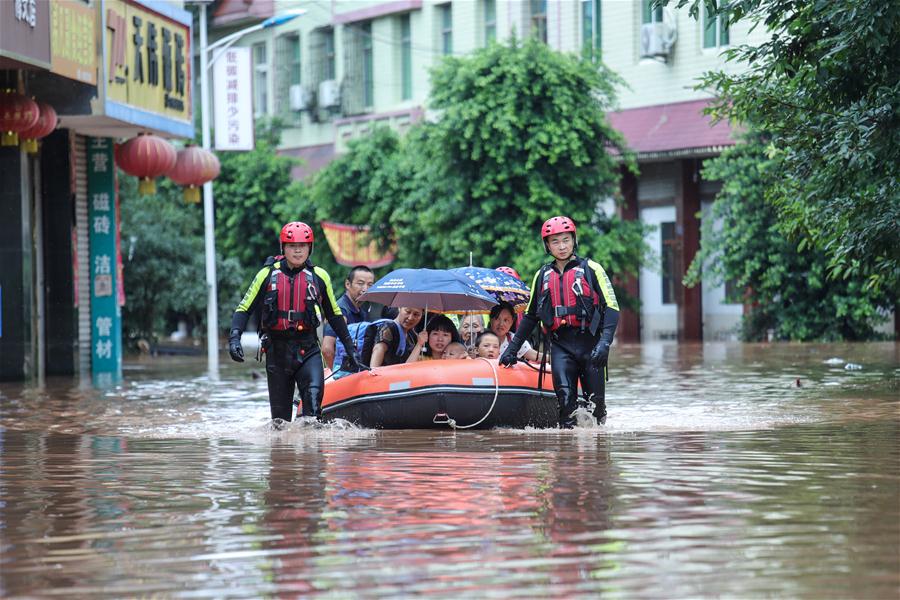 Heavy rain wreaks havoc in Sichuan