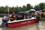 水位高涨下穿道路被淹致1000余人被困酒店 德阳消防紧急救援