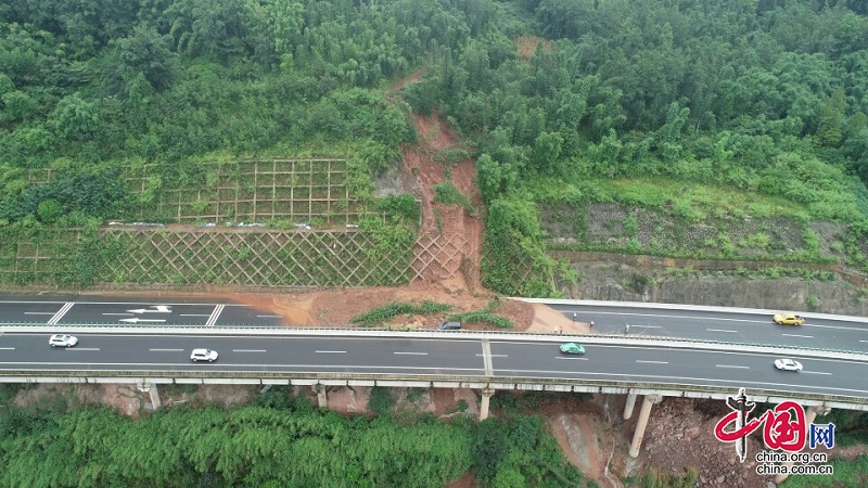 高速最新路况 | 四川多处高速公路管制分流 如何走看这里