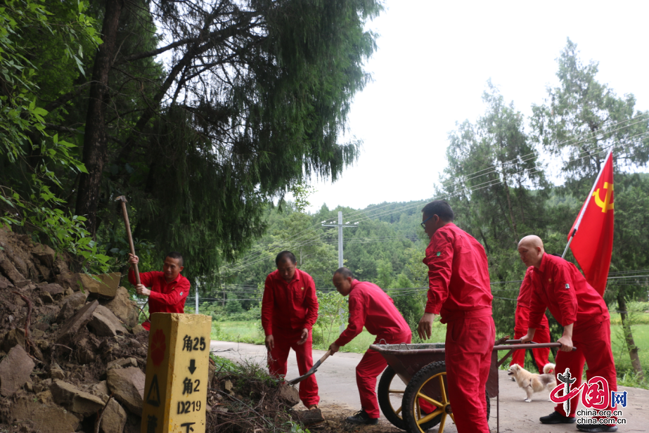 川中油气矿南部作业区全力应对暴雨极端天气 确保安全生产