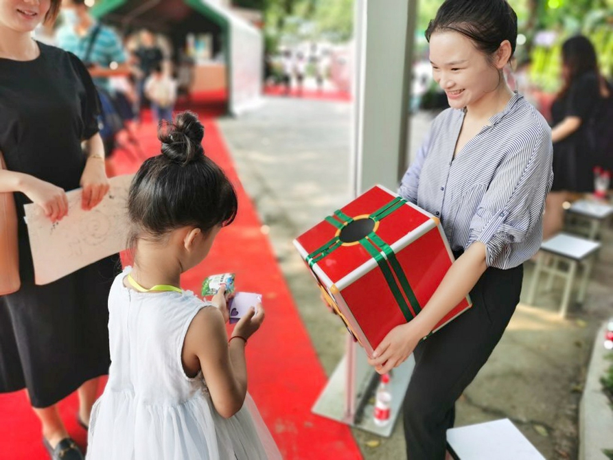 成都中小学生今起报到，9月1日开学  开学第一课 学习防疫知识