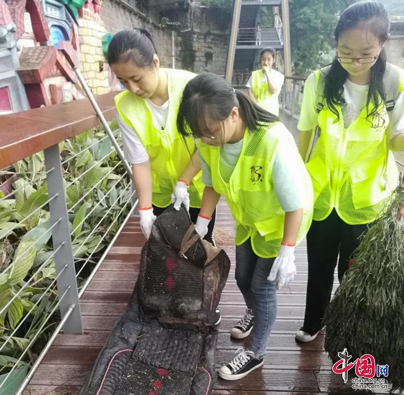 自貢自流井：釜溪河專項治理工作中出現了一支亮麗的隊伍