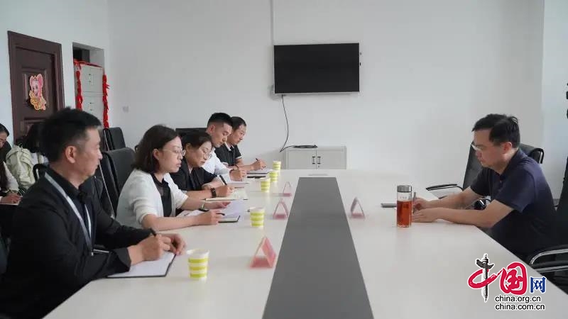 雅安市委常委、宣傳部部長楊軍調研指導雨城區融媒體中心建設工作
