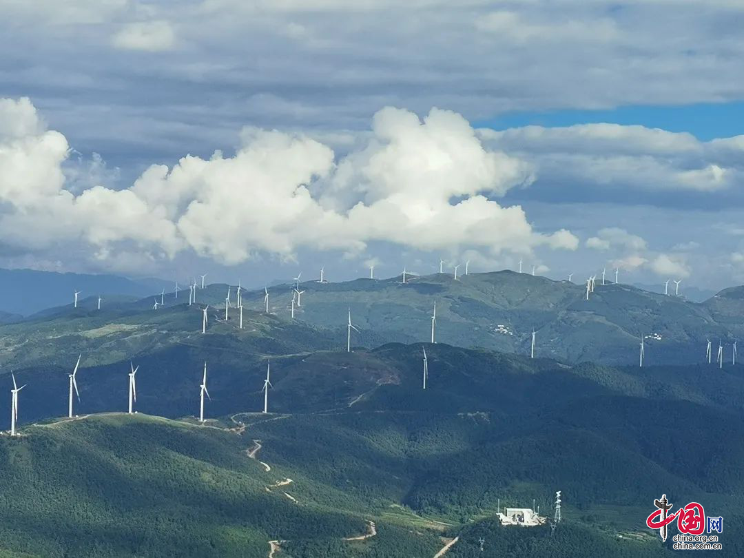 為祖國71周年華誕獻(xiàn)賀禮?高山風(fēng)電集群助推涼山風(fēng)電產(chǎn)業(yè)迅猛發(fā)展