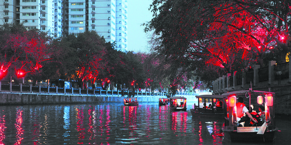 《2020网红夜经济城市》名单昨日出炉,成都位列其中——夜经济提振新动能点亮新“夜”态