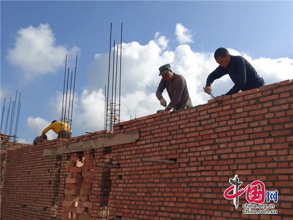 芦山县：龙门镇王家村狠抓重建质量督进度 护航群众“安居梦”
