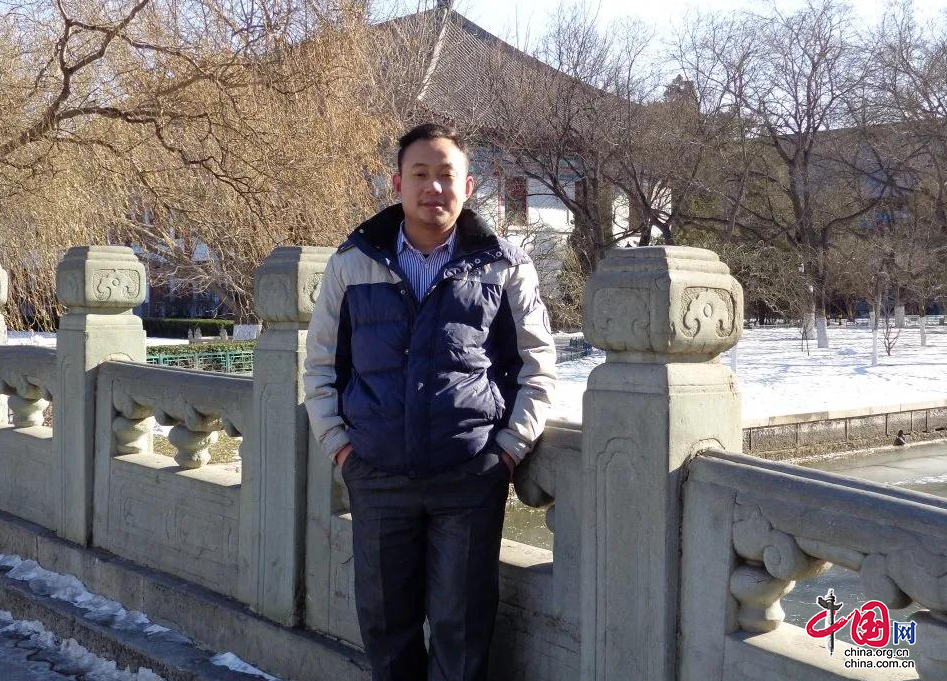 做一个有情怀、有梦想的教育人——记西华师大附中物理名师张红林