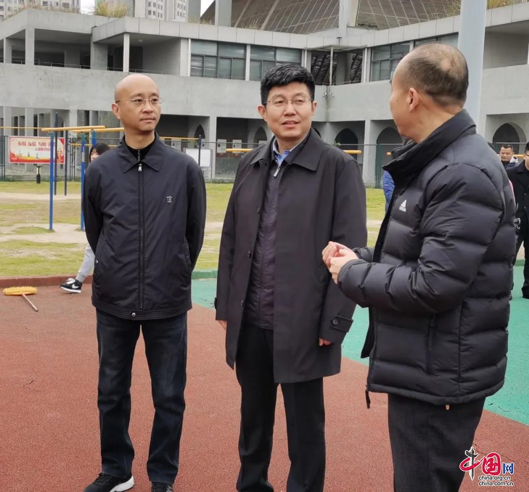 德阳市委常委、宣传部长吴成钢调研指导德阳体育工作