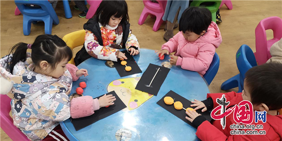 體驗傳統習俗 成都市第一幼兒園開展“慶元旦 迎新年”主題教育活動