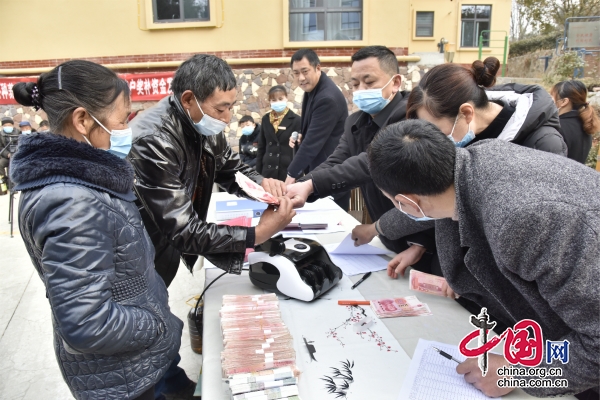 廣元朝天：合作社分紅 村民增收笑開顏