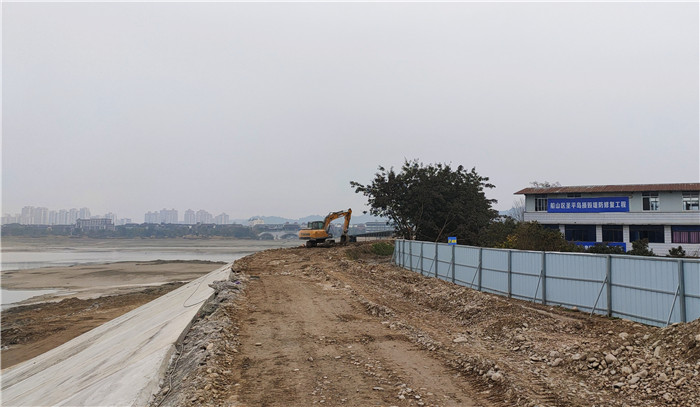 船山区圣平岛损毁堤防修复工程项目水下工程全部完成 整个项目预计春节前完工