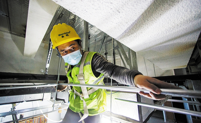 和神鸟一起过年 镜头下的成都天府国际机场和建设者