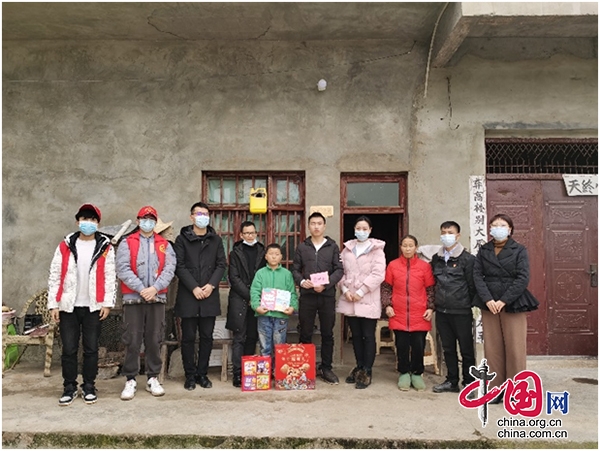 向上向善好青年|姜博涵：加強(qiáng)思想道德建設(shè) 為家鄉(xiāng)貢獻(xiàn)力量