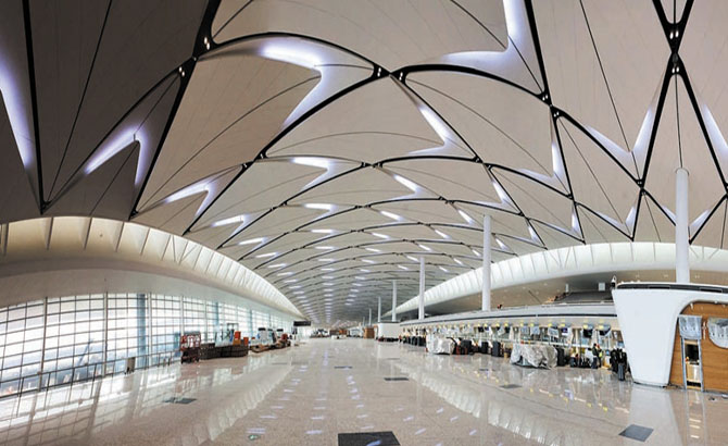 “神鳥”羽翼豐天府國際機場航廈月底竣工