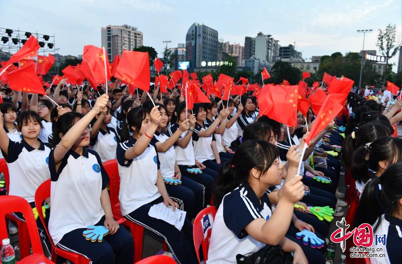 唱响新时代、颂歌给党听——南部县举行庆祝中国共产党成立100周年合唱比赛