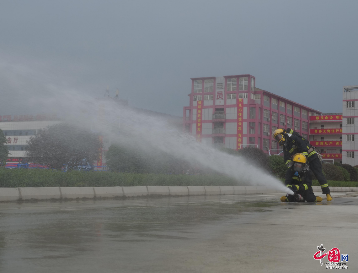 赛场斩佳绩 尖兵载誉归——德阳消防在四川省多种形式消防力量比武竞赛中斩获佳绩