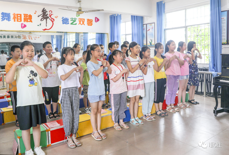 广安武胜乡村假日学校，让留守学生假期生活更多彩