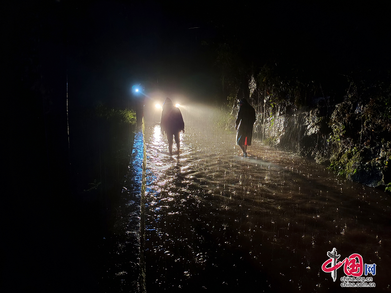 四川柳江镇：闻“汛”而动，向“雨”前行             