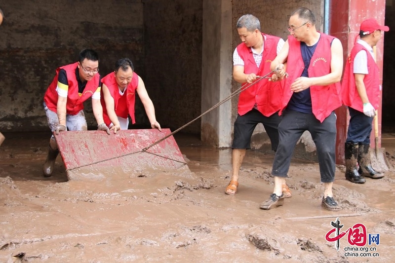 巴中稅務：弘揚偉大建黨精神 辦好惠企利民實事