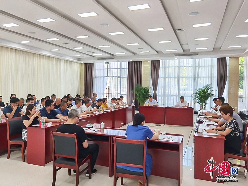 自贡高新召开安委会第三次会议暨防汛减灾和疫情防控工作会