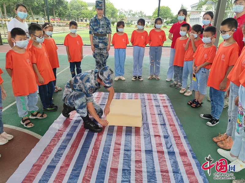 眉山市彭山區 150名兒童走進軍營體驗生活