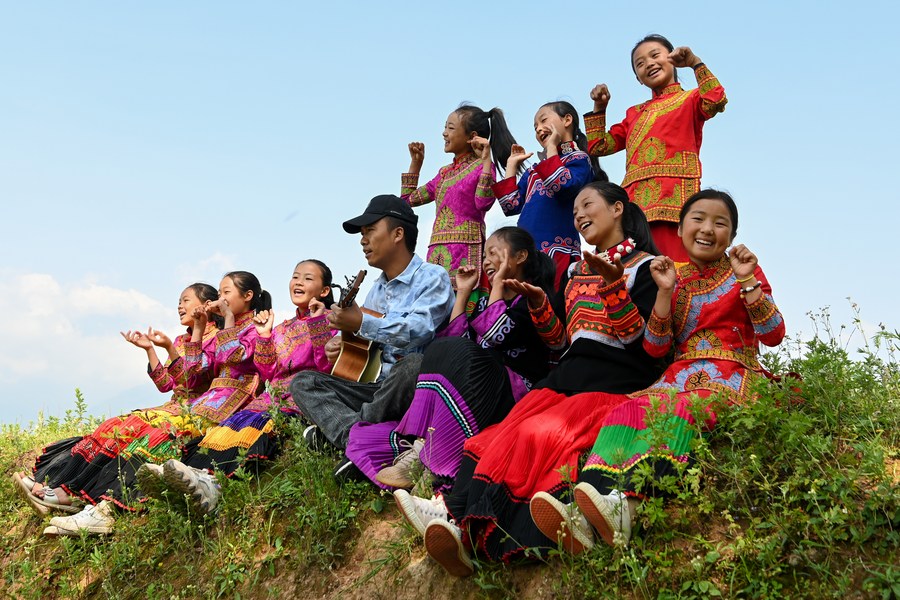 All-girls choir in SW China’s Sichuan
