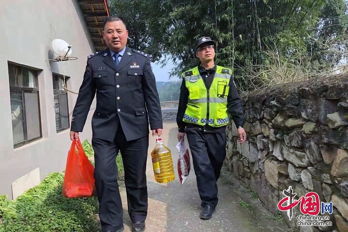 铜警故事丨郭绍茂：群众利益无小事