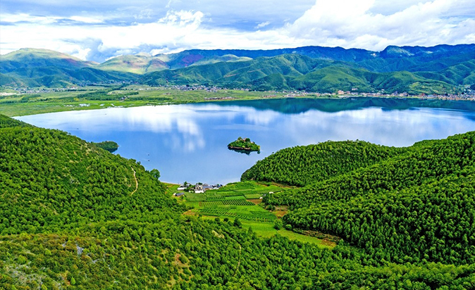 凉山整治泸沽湖生态环境问题 让“母系氏族的家园”变得更美