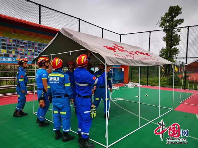 江安县统一战线成员紧急前往泸县地震灾区开展救援行动