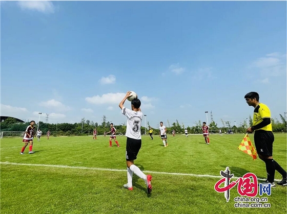 四川師大附中外國語學校將代表成都征戰四川省第二屆“貢嘎杯”足球比賽