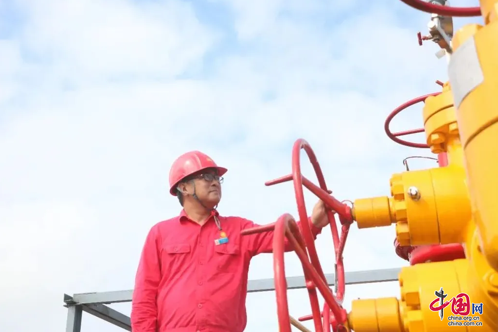 “我们与油气矿的大发展同步”——记川中油气矿仪陇作业区李雪波