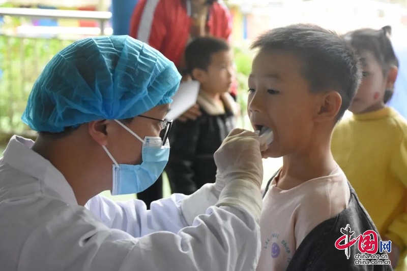 【学习贯彻第十三次党代会精神】罗渡中心卫生院：开展健康体检 为幼儿成长护航