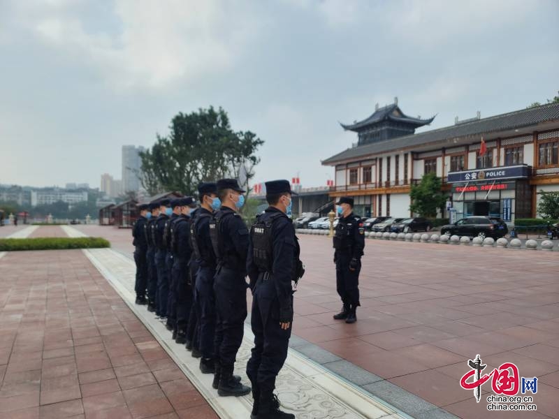 練為戰(zhàn) 筑牢大佛景區(qū)“旅游安全防線”