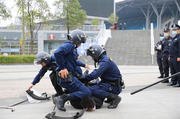 遂宁市公安局开展全市公安机关“135快反”测试