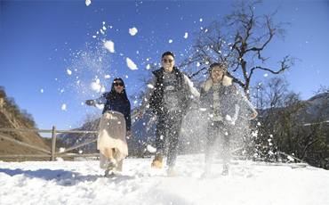 雪后初霁，四川茂县九鼎山美若仙境