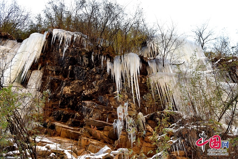 冬遊汶川：大山深處藏匿冰瀑壯美景觀