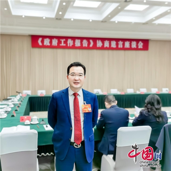 成都市政协委员陈星海：建议加快“双减”后社区配套建设