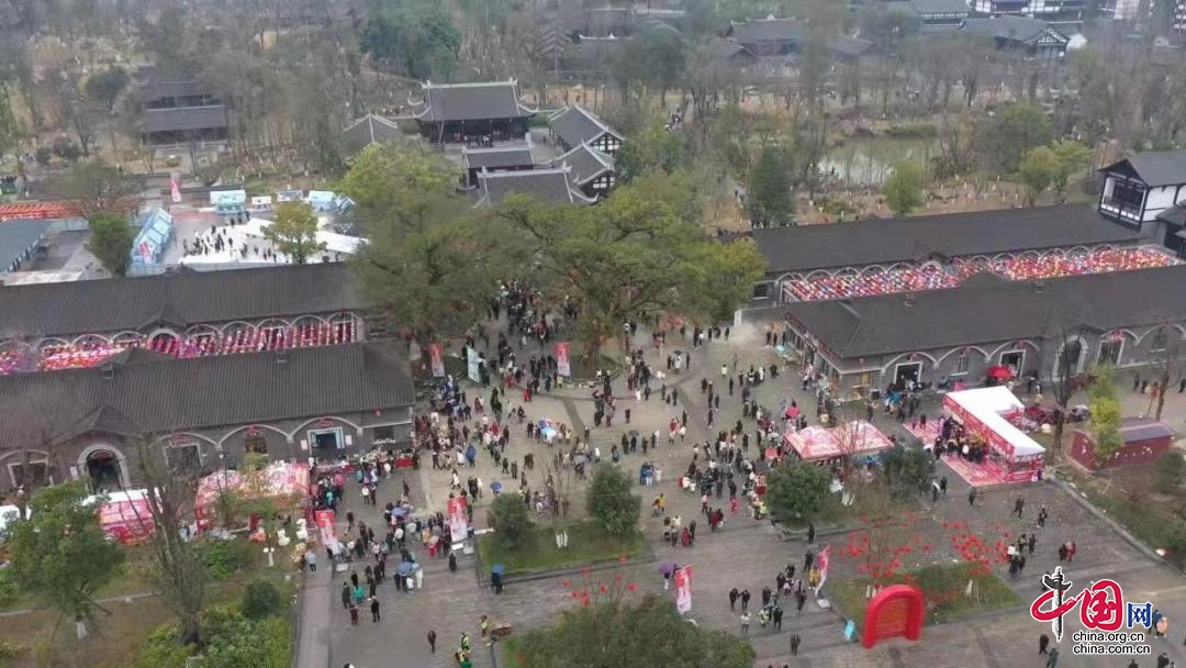 四川南充：虎年春节文旅市场红红火火