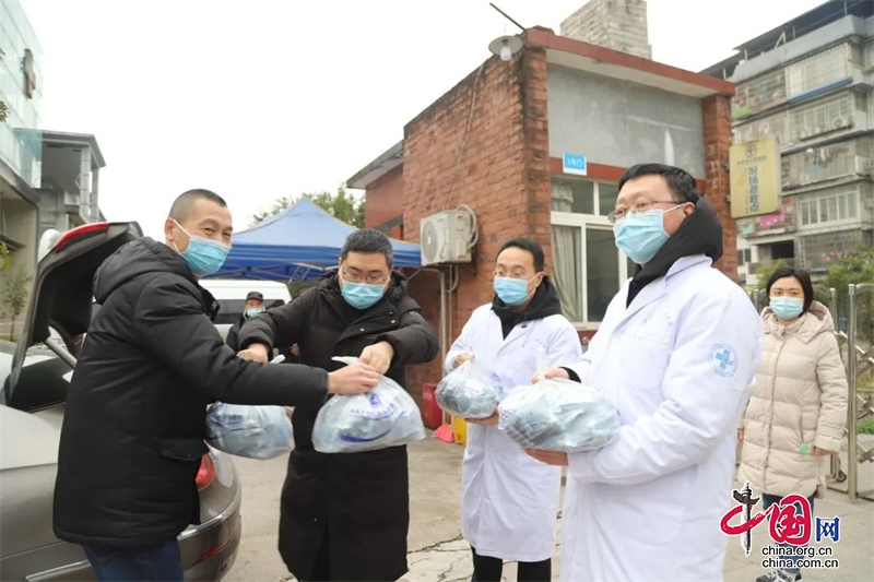 西南醫科大學附屬中醫醫院：中藥大鍋湯送進傳染病醫院，處方公佈！