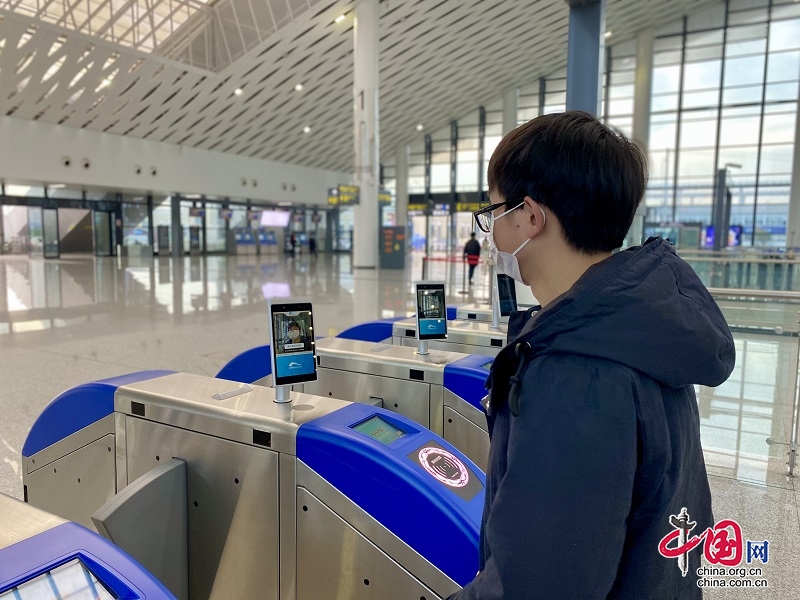 全面助力科学防疫 成都地铁打造智慧出行新场景